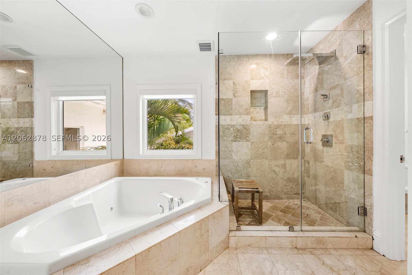 6 Coconut Ln, Key Biscayne FL 33149
