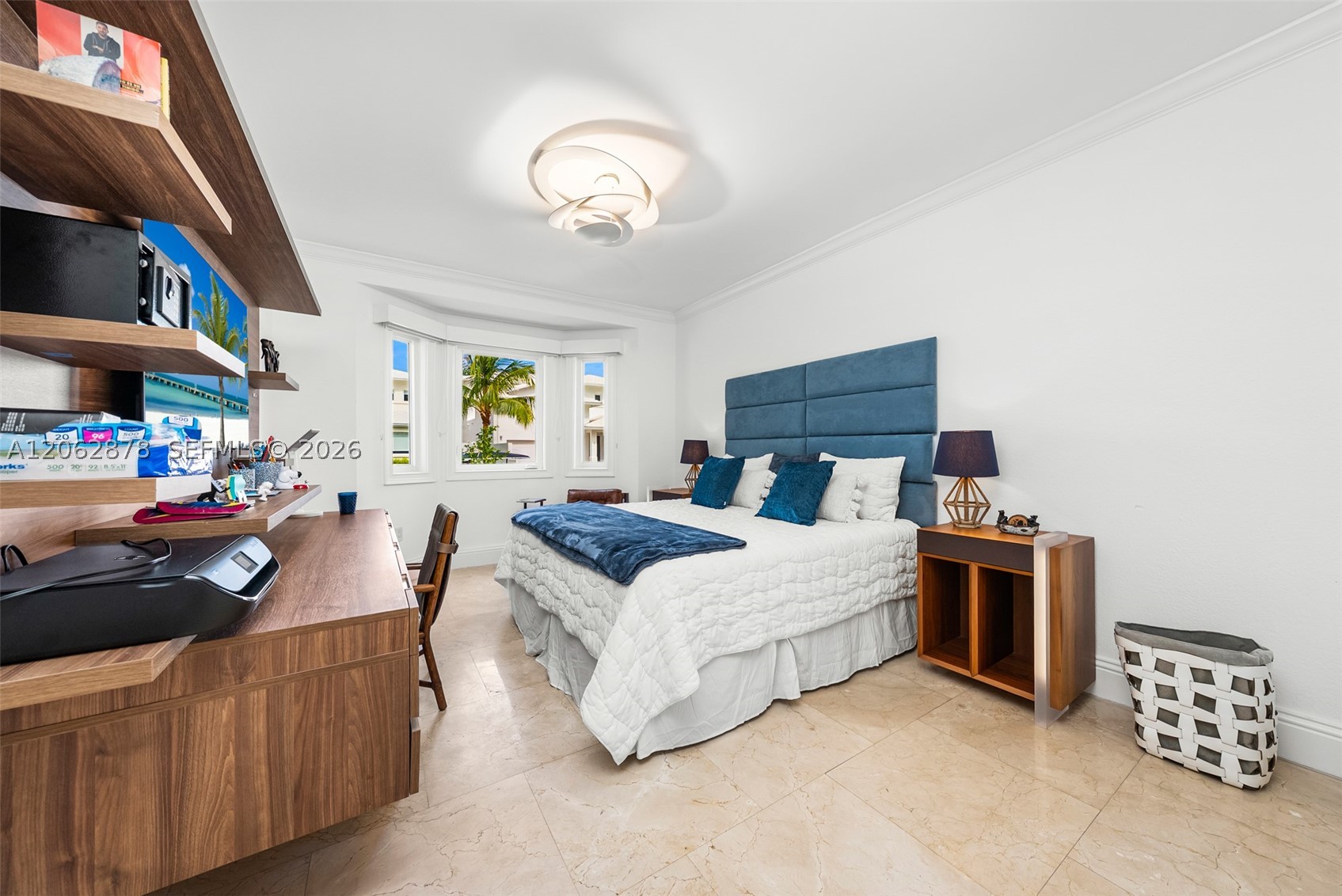 6 Coconut Ln, Key Biscayne FL 33149