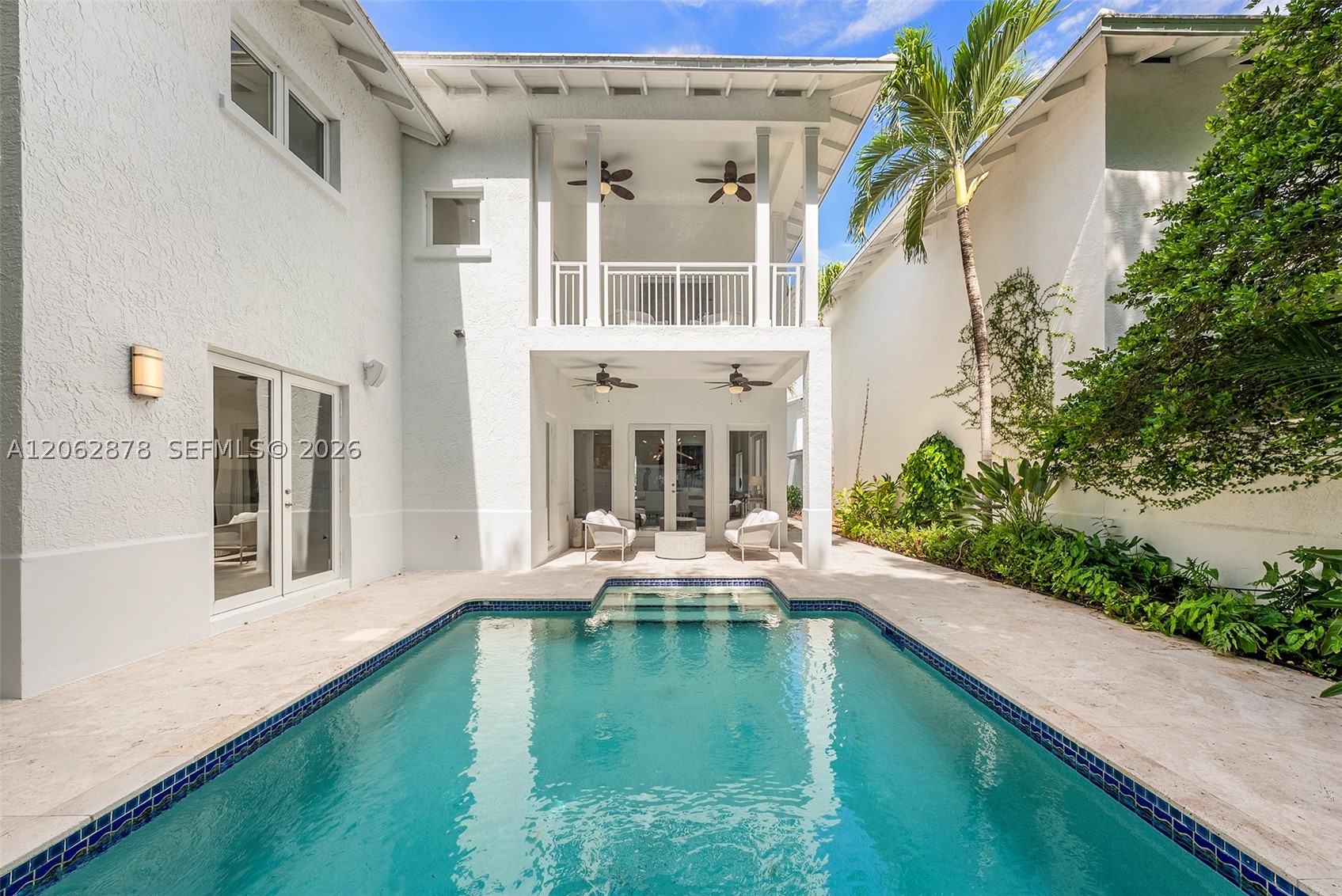 6 Coconut Ln, Key Biscayne FL 33149