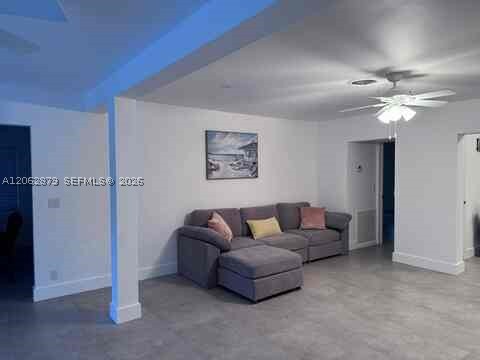 3416 Norfolk St, Pompano Beach FL 33062