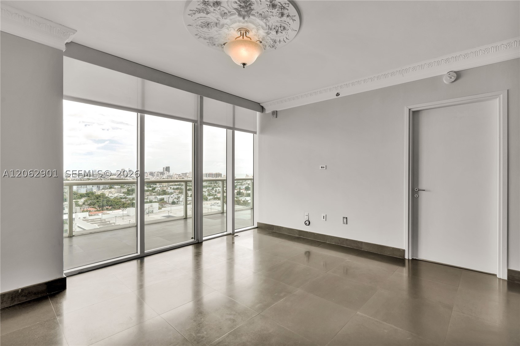 450 Alton Rd #1906, Miami Beach FL 33139