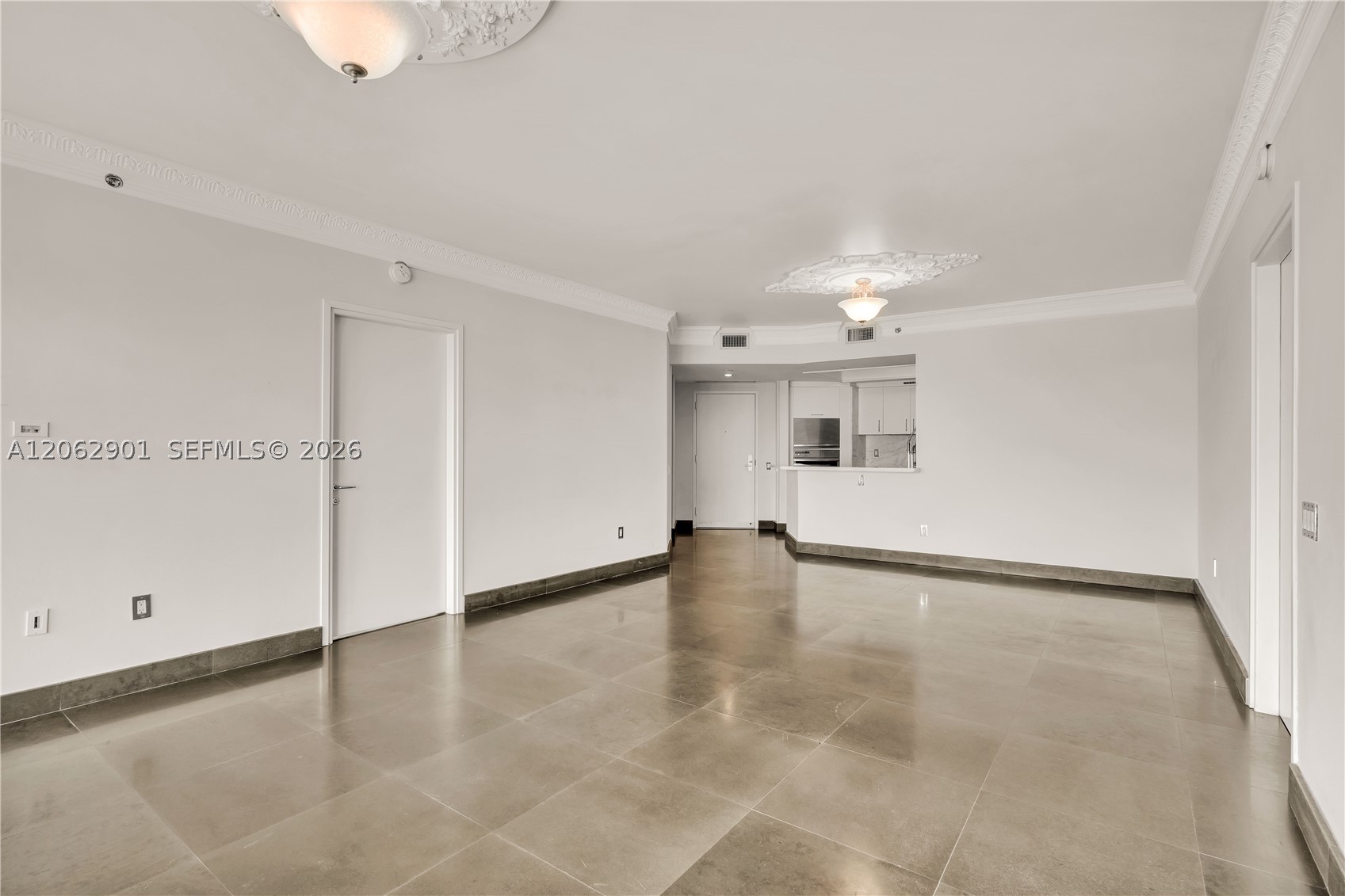 450 Alton Rd #1906, Miami Beach FL 33139