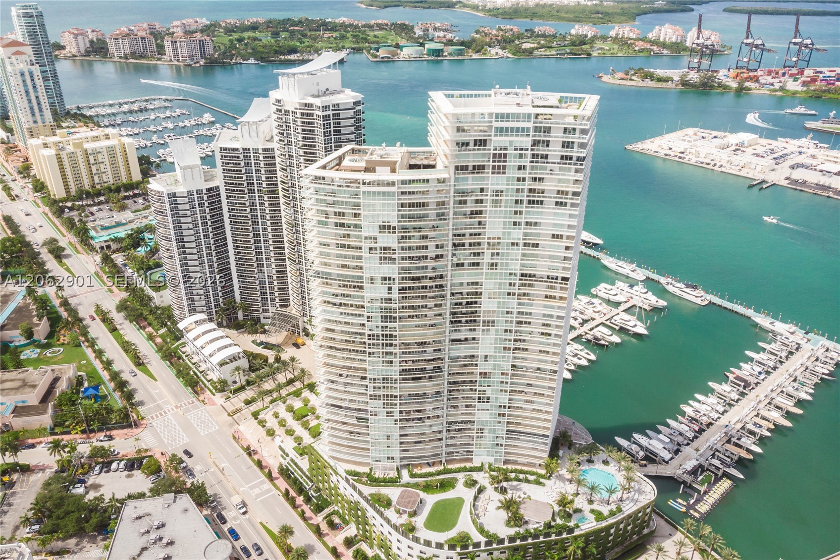 450 Alton Rd #1906, Miami Beach FL 33139