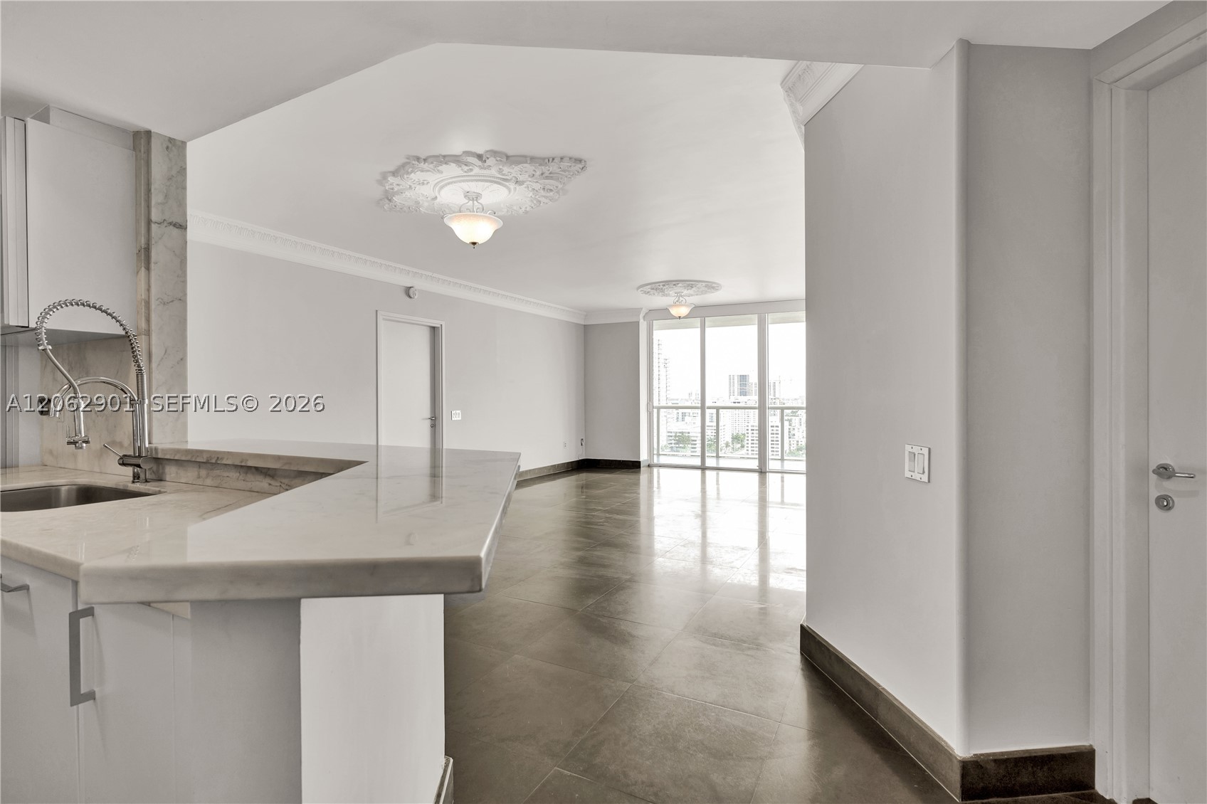 450 Alton Rd #1906, Miami Beach FL 33139