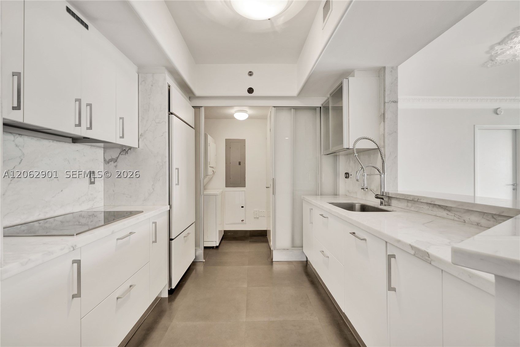 450 Alton Rd #1906, Miami Beach FL 33139