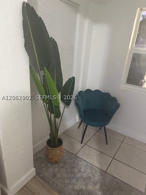 1419 NW 44th St #1, Miami FL 33142