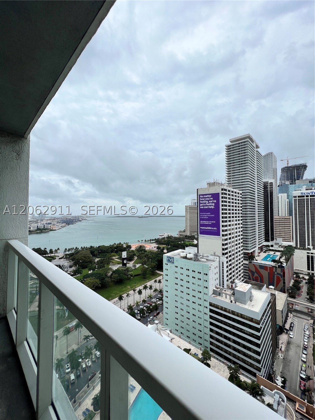 244 Biscayne Blvd #2609, Miami FL 33132