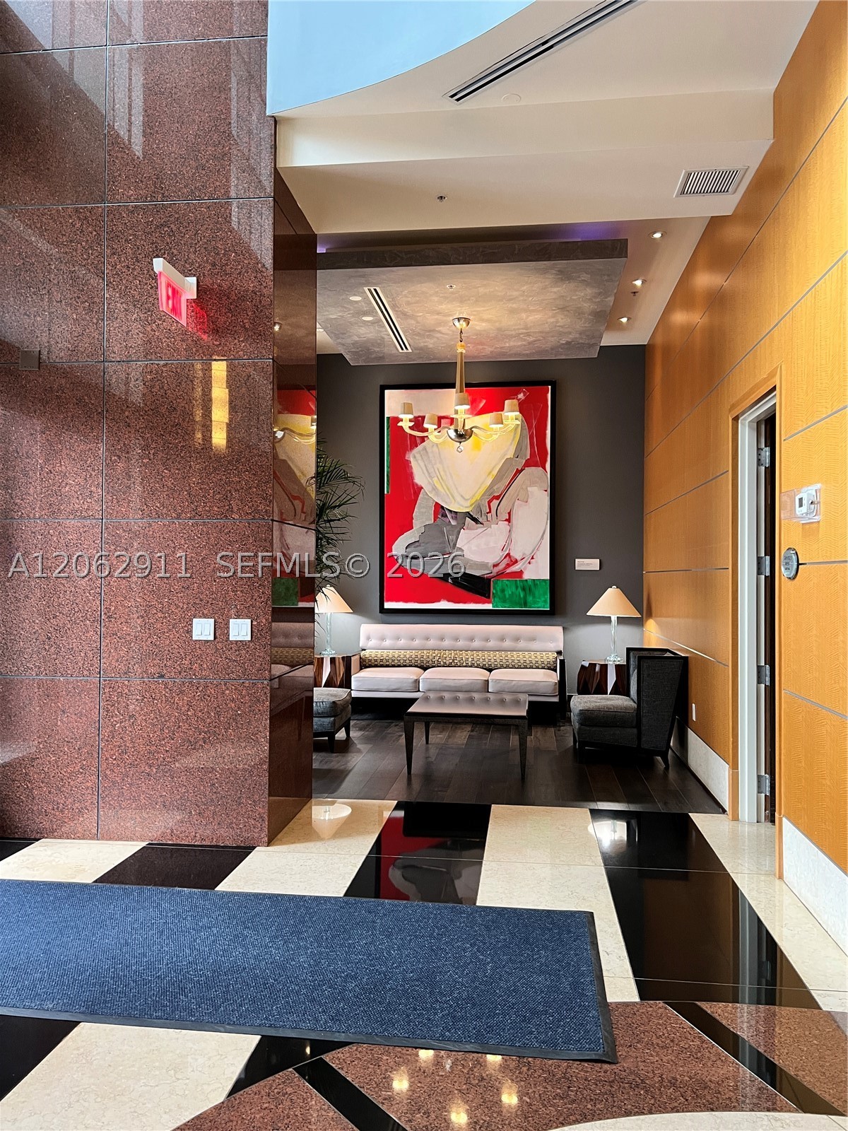 244 Biscayne Blvd #2609, Miami FL 33132