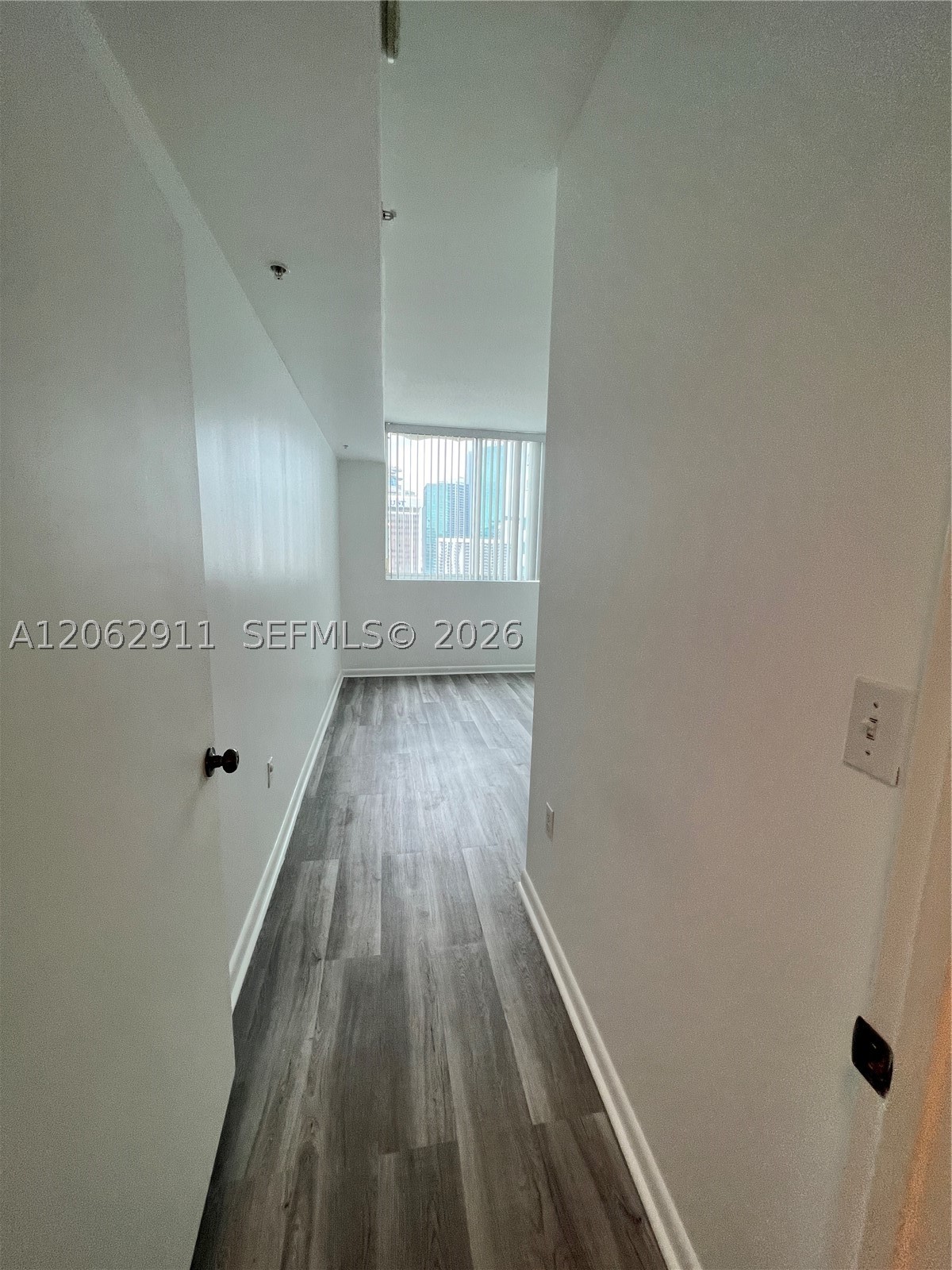 244 Biscayne Blvd #2609, Miami FL 33132
