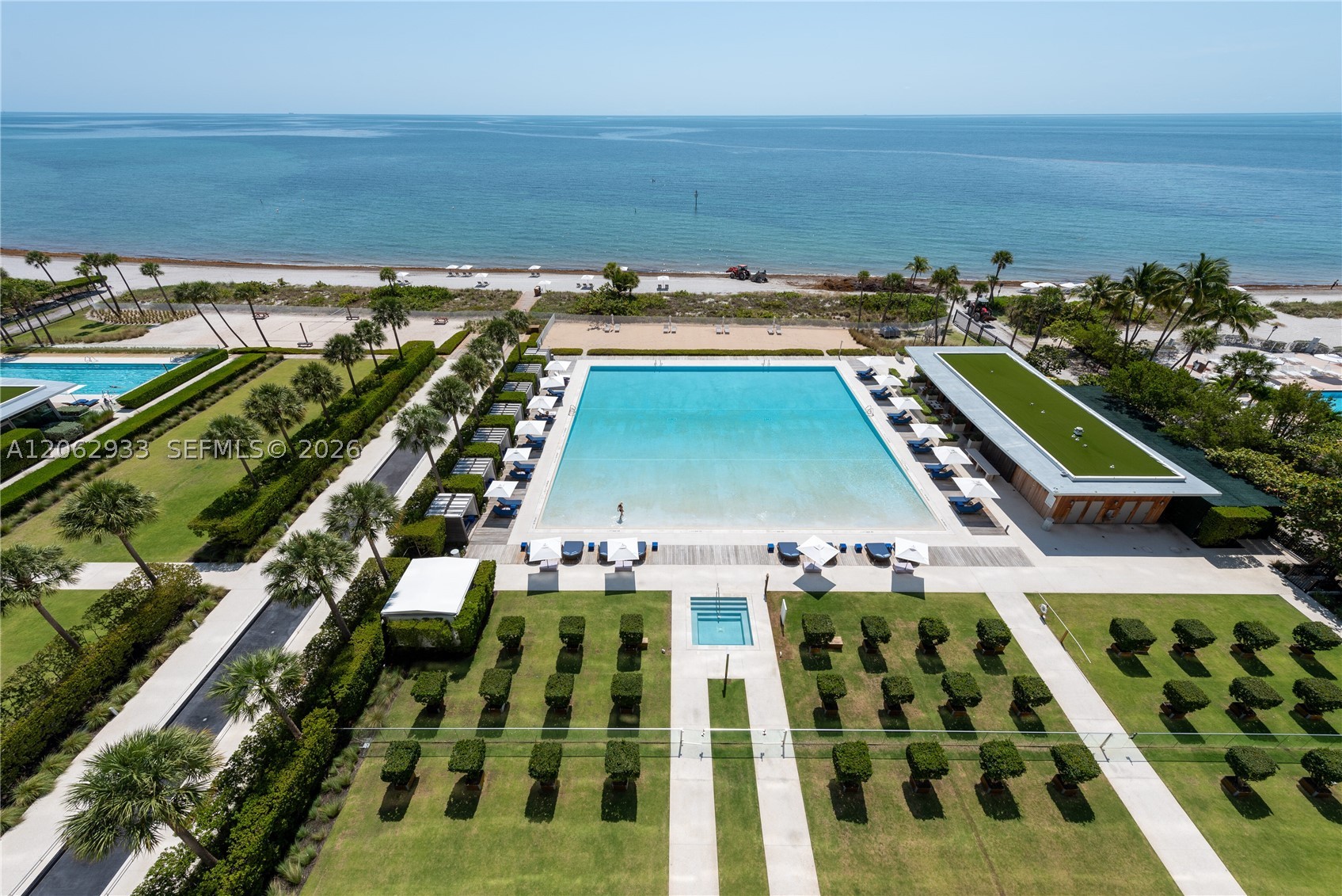 360 Ocean Dr #904S, Key Biscayne FL 33149