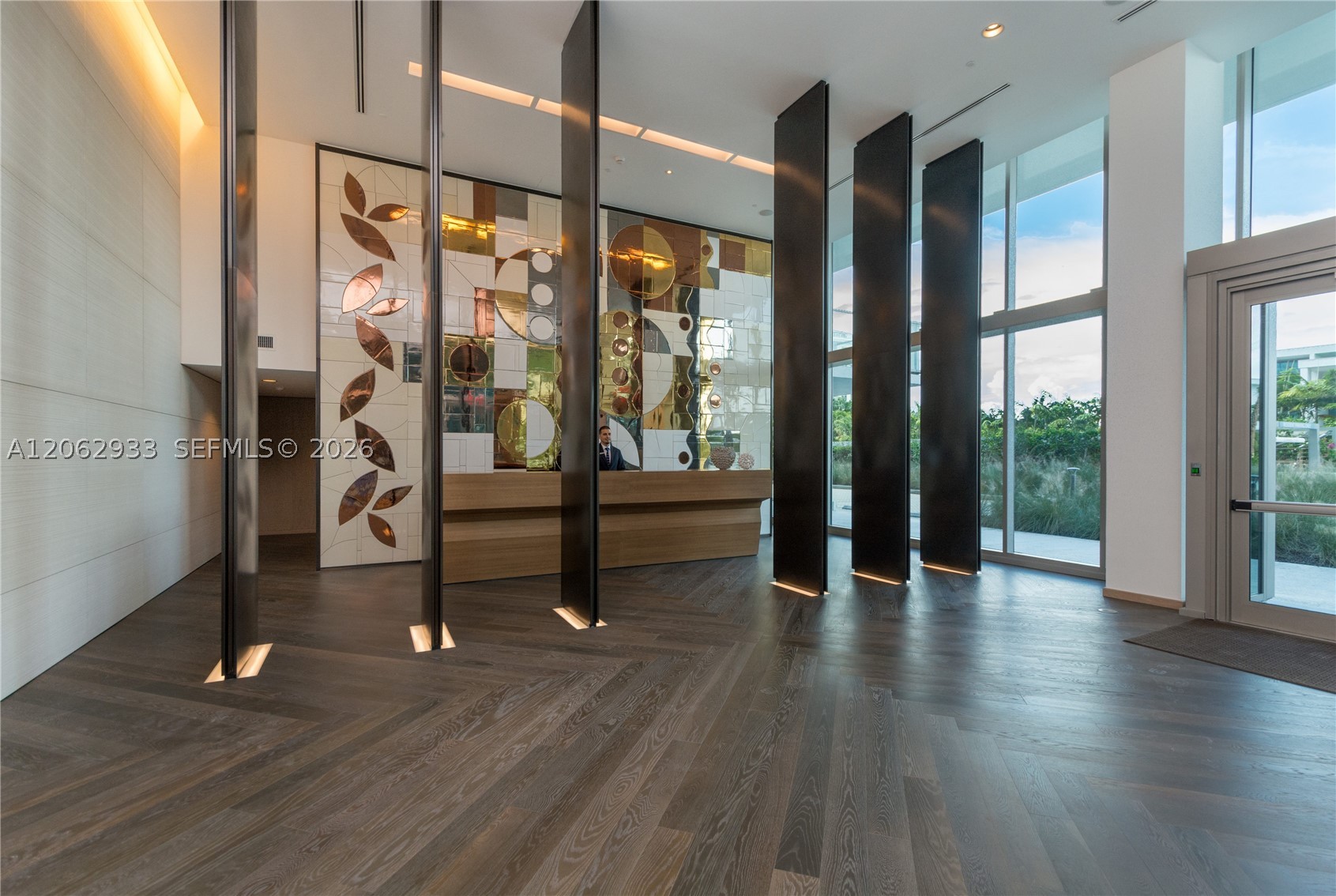 360 Ocean Dr #904S, Key Biscayne FL 33149