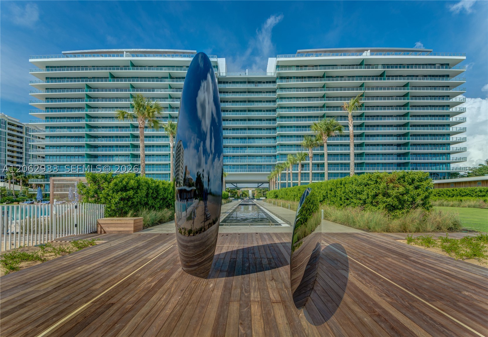 360 Ocean Dr #904S, Key Biscayne FL 33149