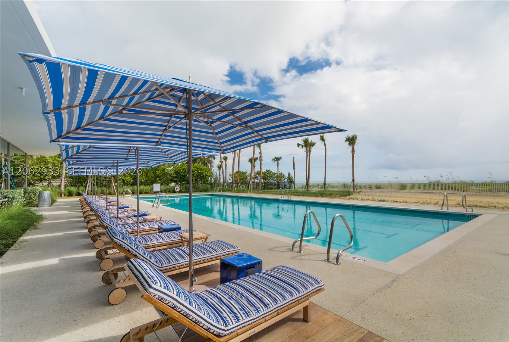 360 Ocean Dr #904S, Key Biscayne FL 33149