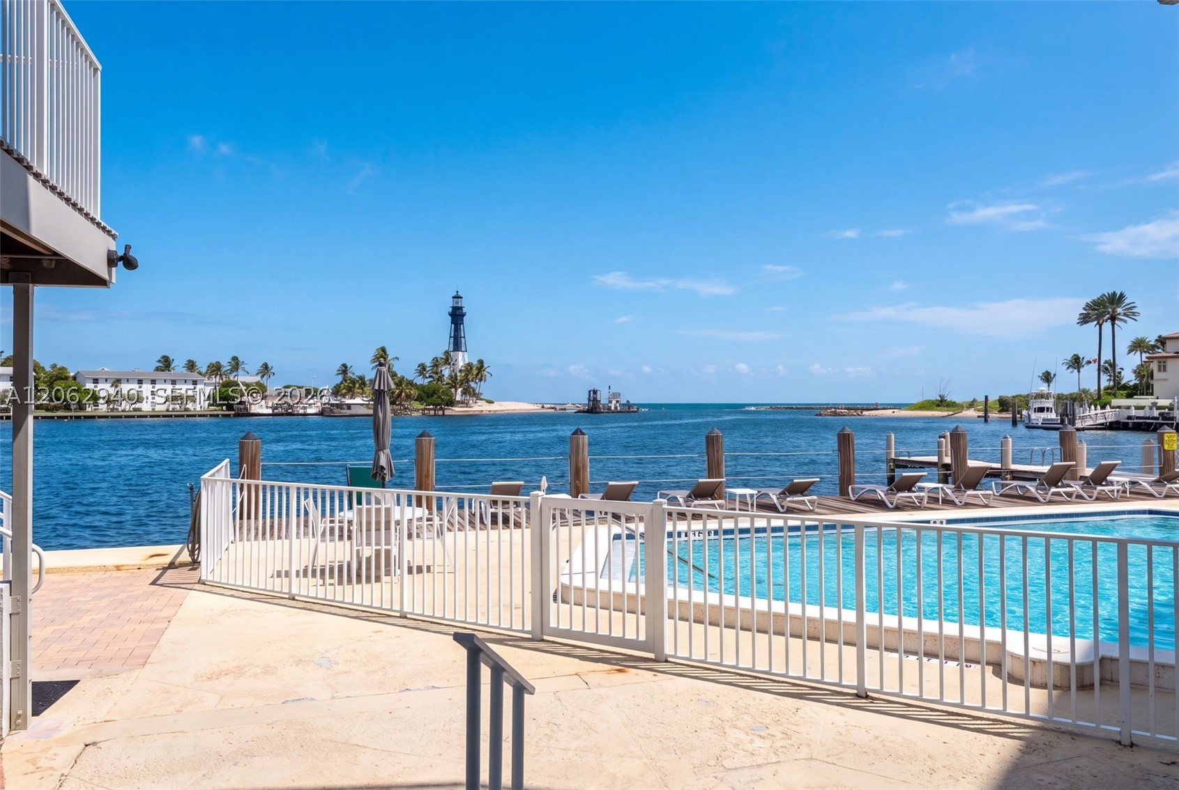 2508 Bay Dr #114, Pompano Beach FL 33062