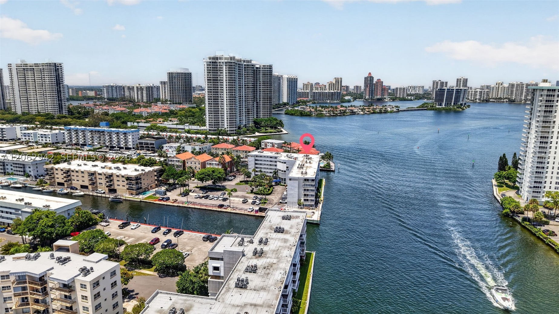 4000 NE 170th St #606, North Miami Beach FL 33160