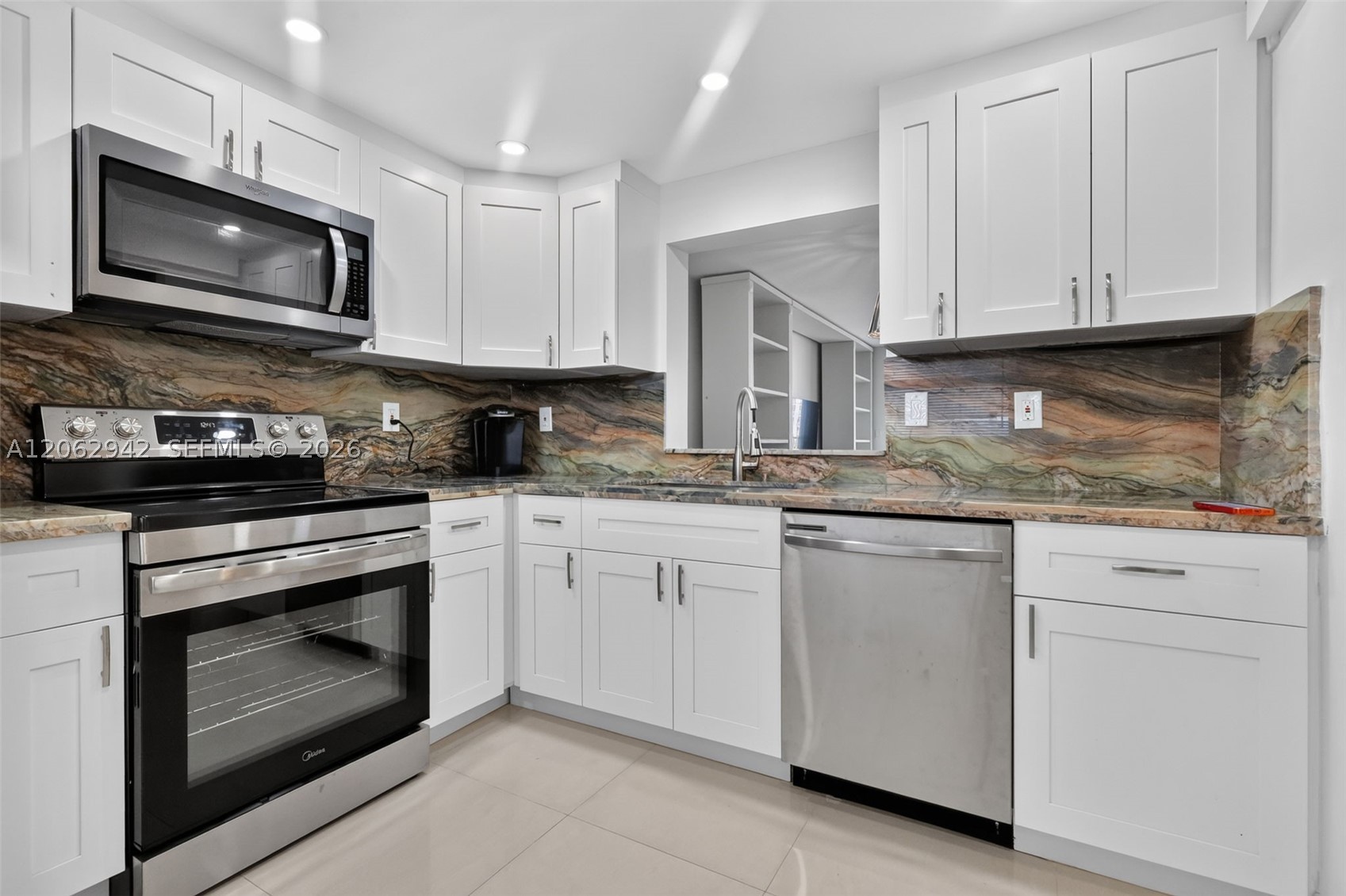 4000 NE 170th St #606, North Miami Beach FL 33160