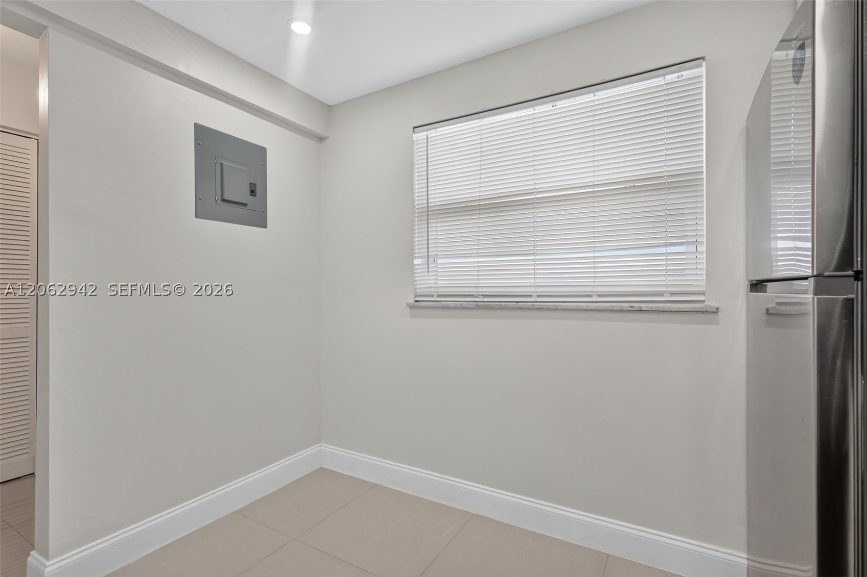 4000 NE 170th St #606, North Miami Beach FL 33160