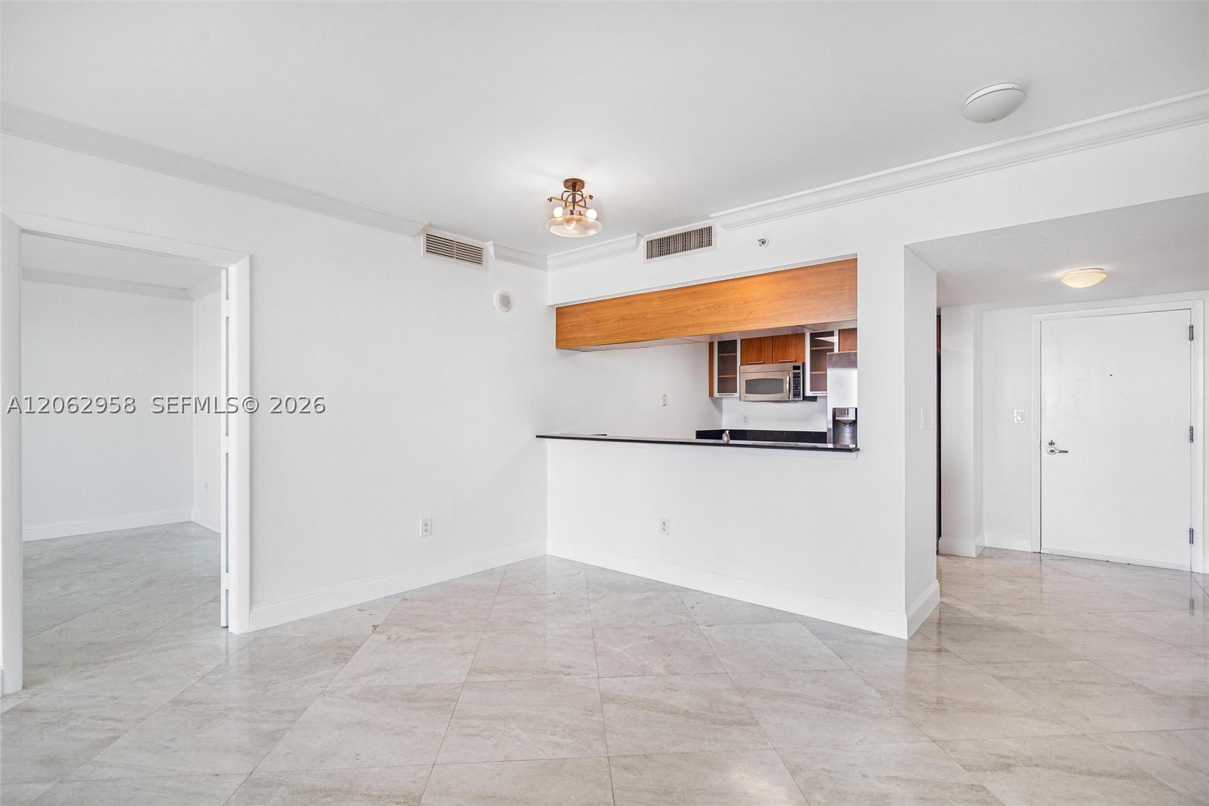 1800 N Bayshore Dr #2410, Miami FL 33132