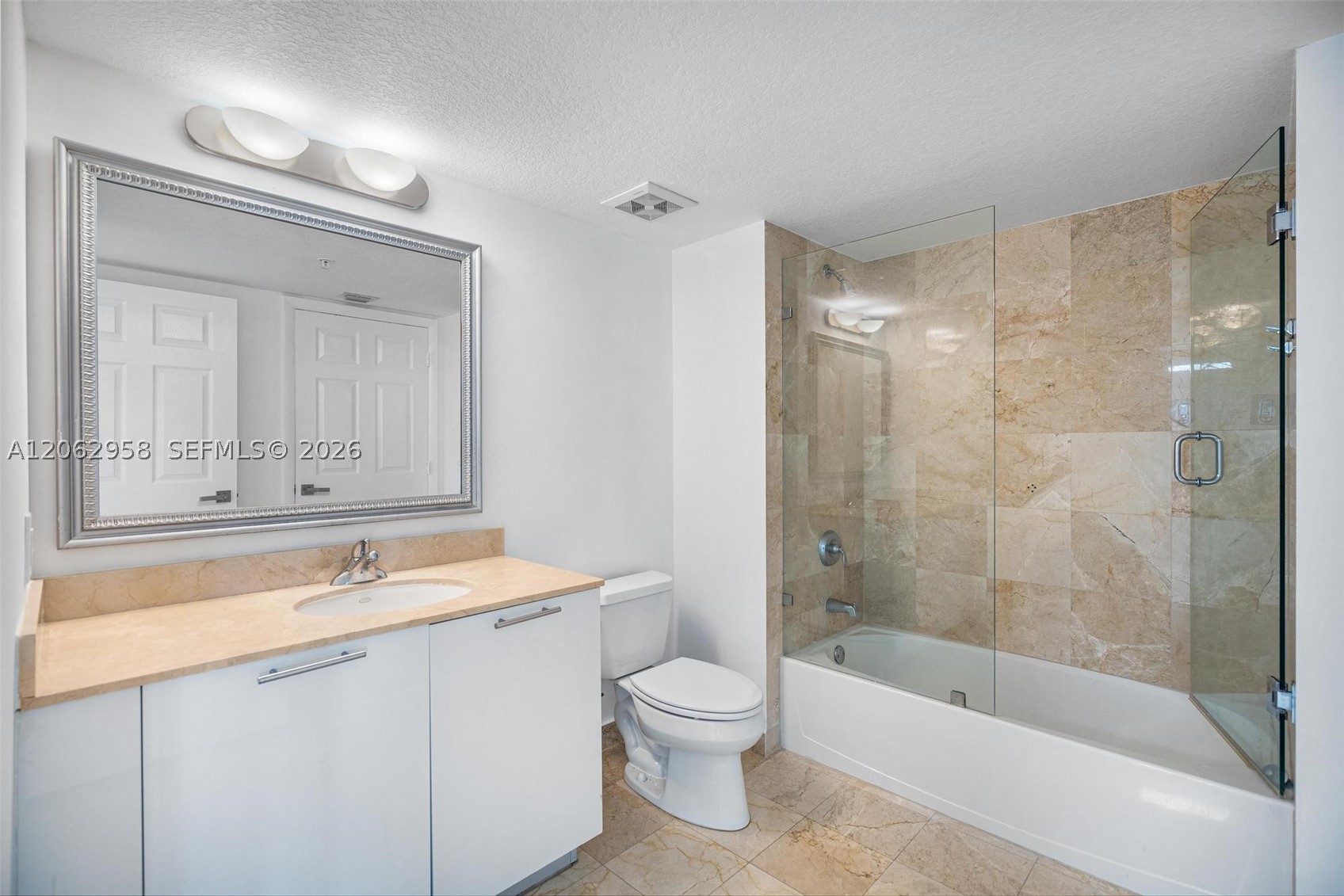 1800 N Bayshore Dr #2410, Miami FL 33132