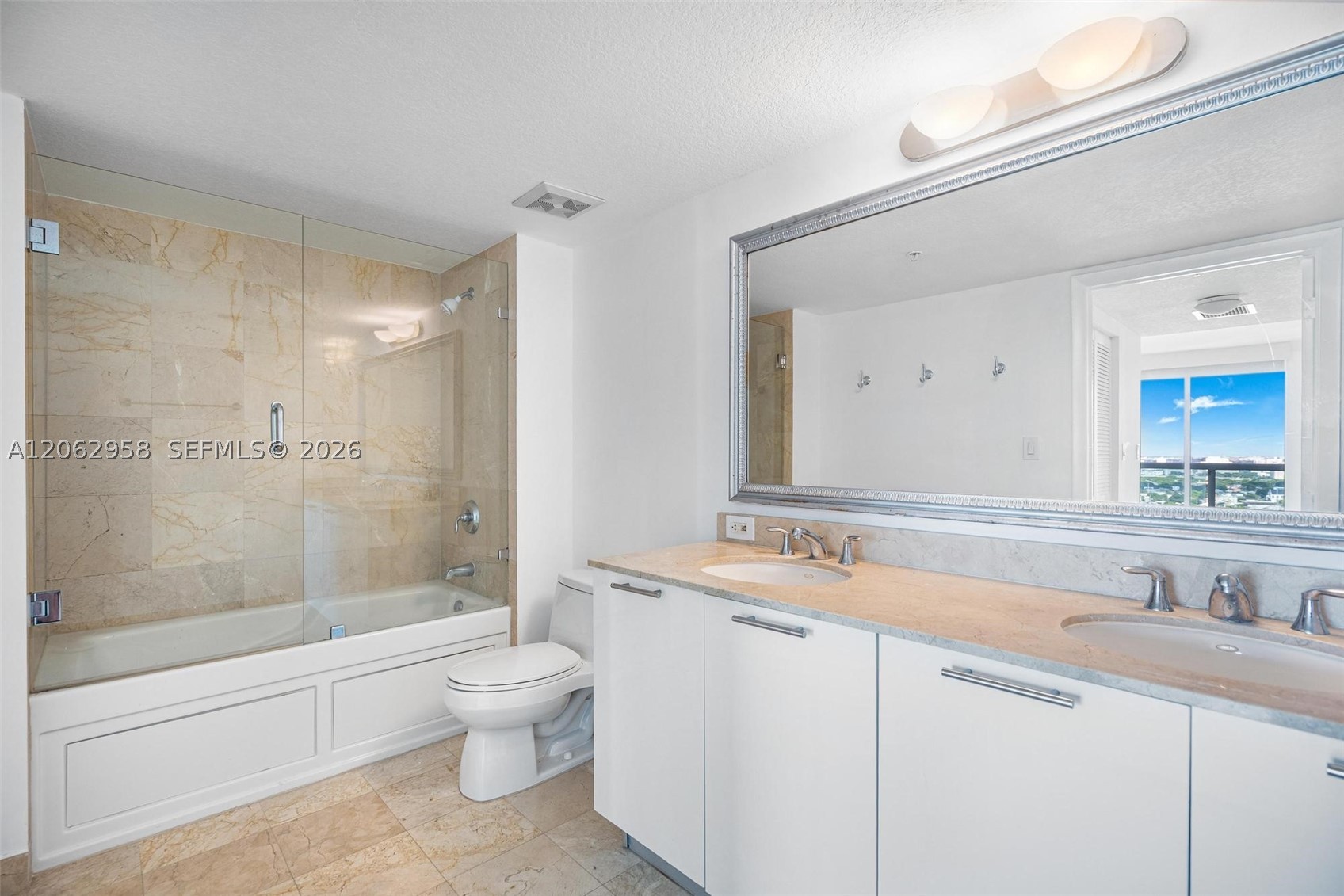 1800 N Bayshore Dr #2410, Miami FL 33132
