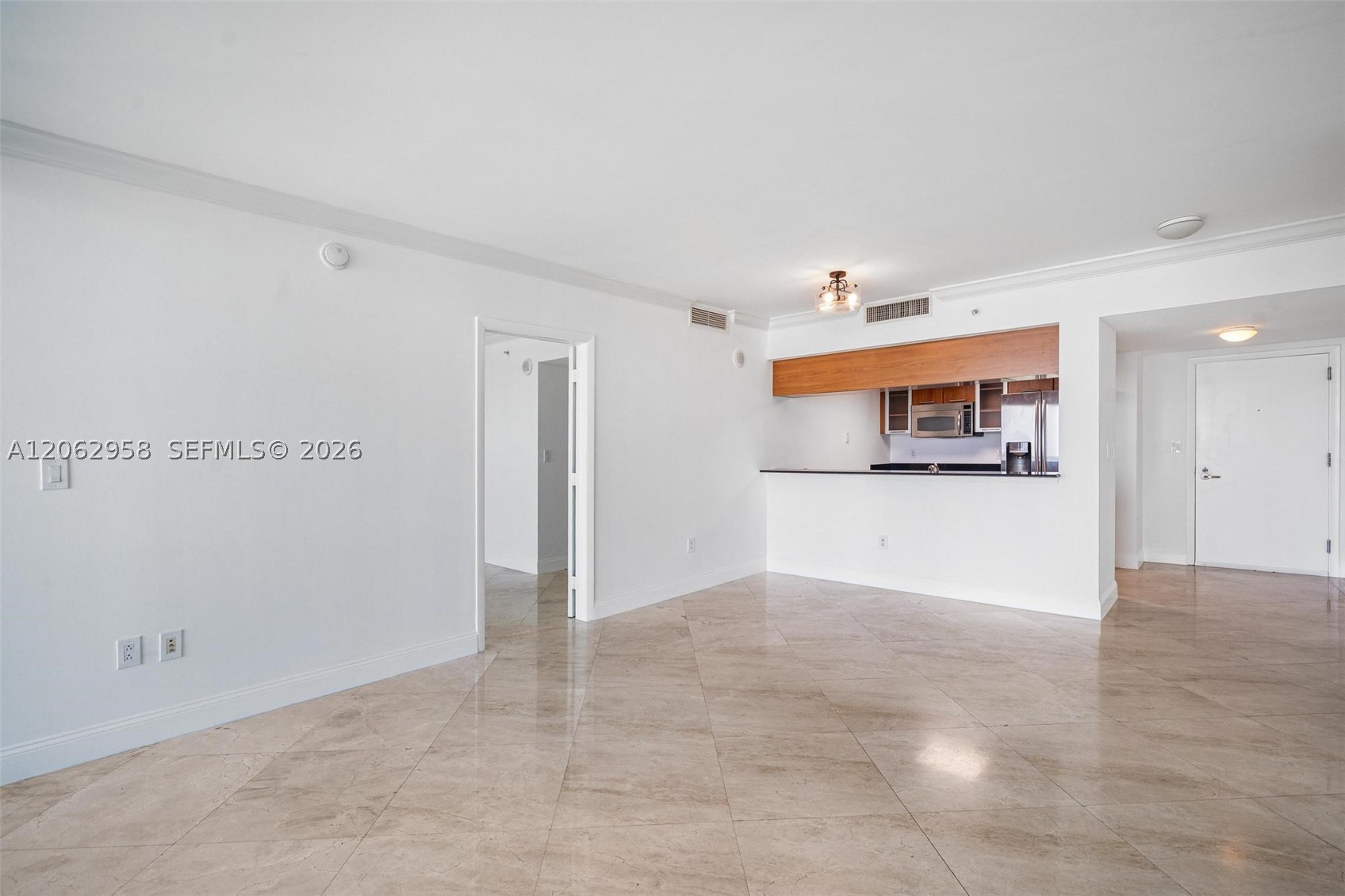 1800 N Bayshore Dr #2410, Miami FL 33132