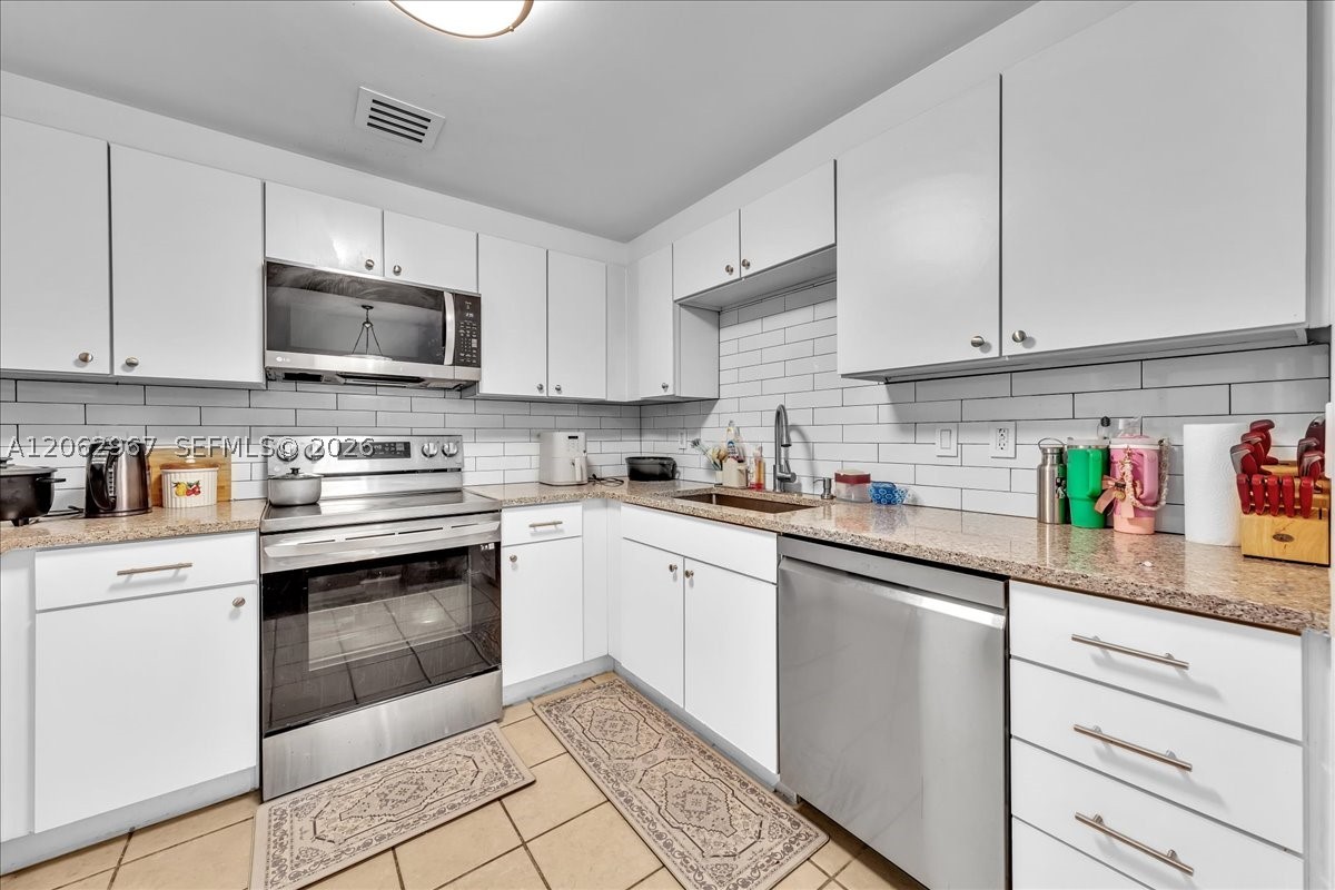 1250 S Miami Ave #2106, Miami FL 33130
