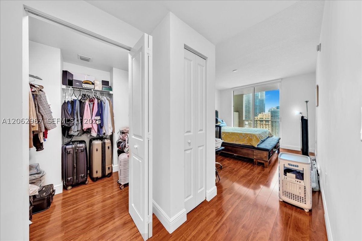 1250 S Miami Ave #2106, Miami FL 33130