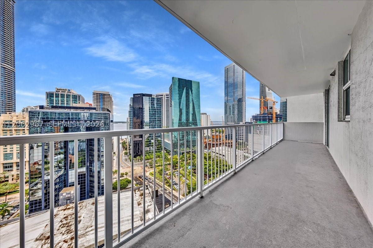1250 S Miami Ave #2106, Miami FL 33130