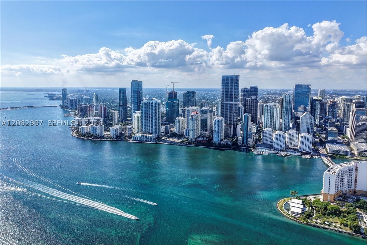 1250 S Miami Ave #2106, Miami FL 33130