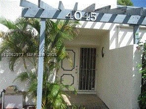4045 SW 68th Way #5-I, Miramar FL 33023