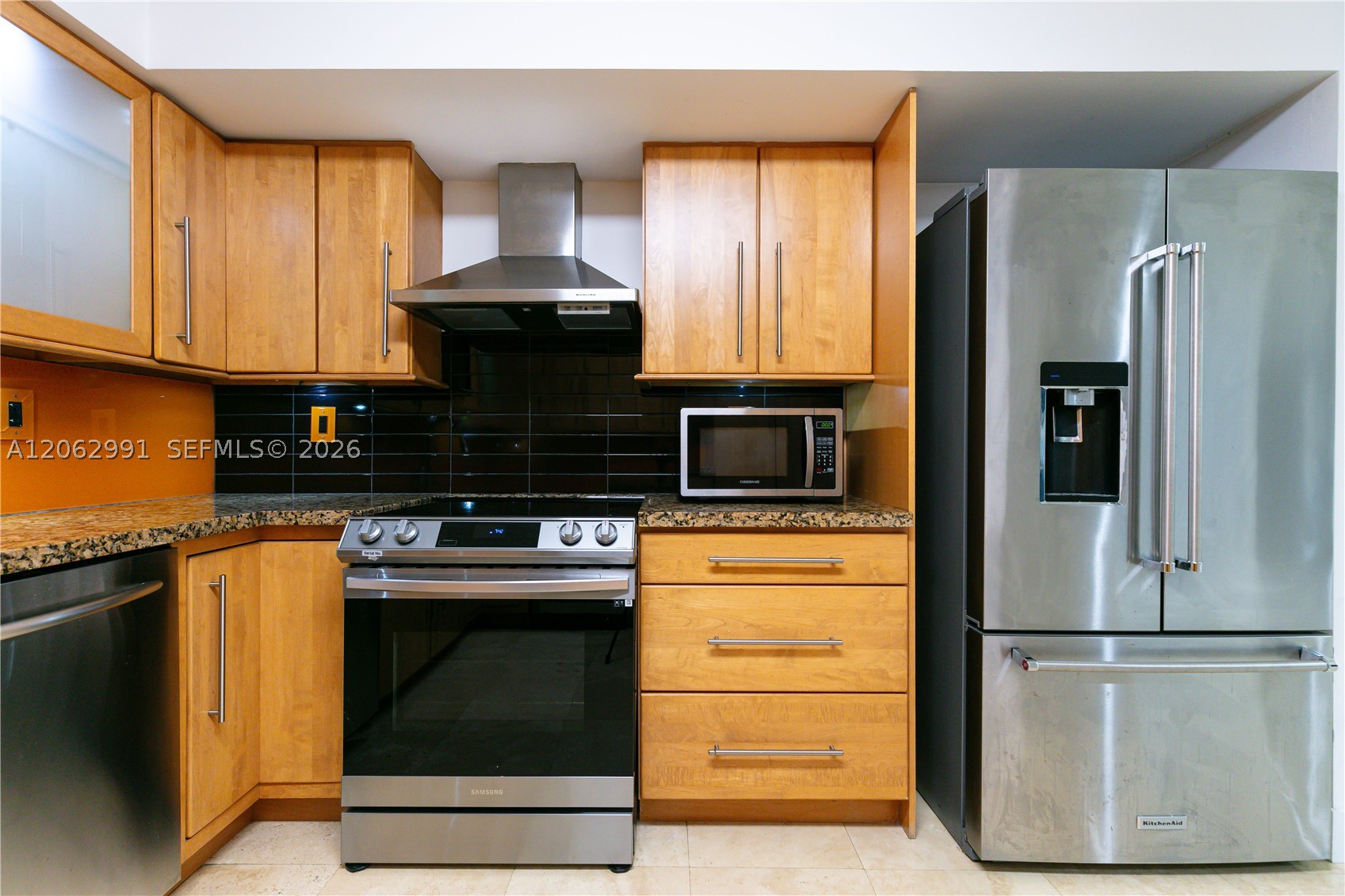 3500 Mystic Pointe Dr #3702, Aventura FL 33180