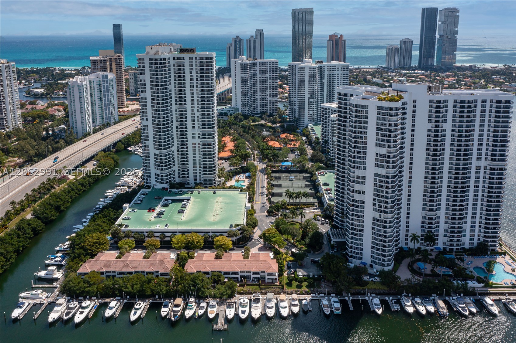 3500 Mystic Pointe Dr #3702, Aventura FL 33180