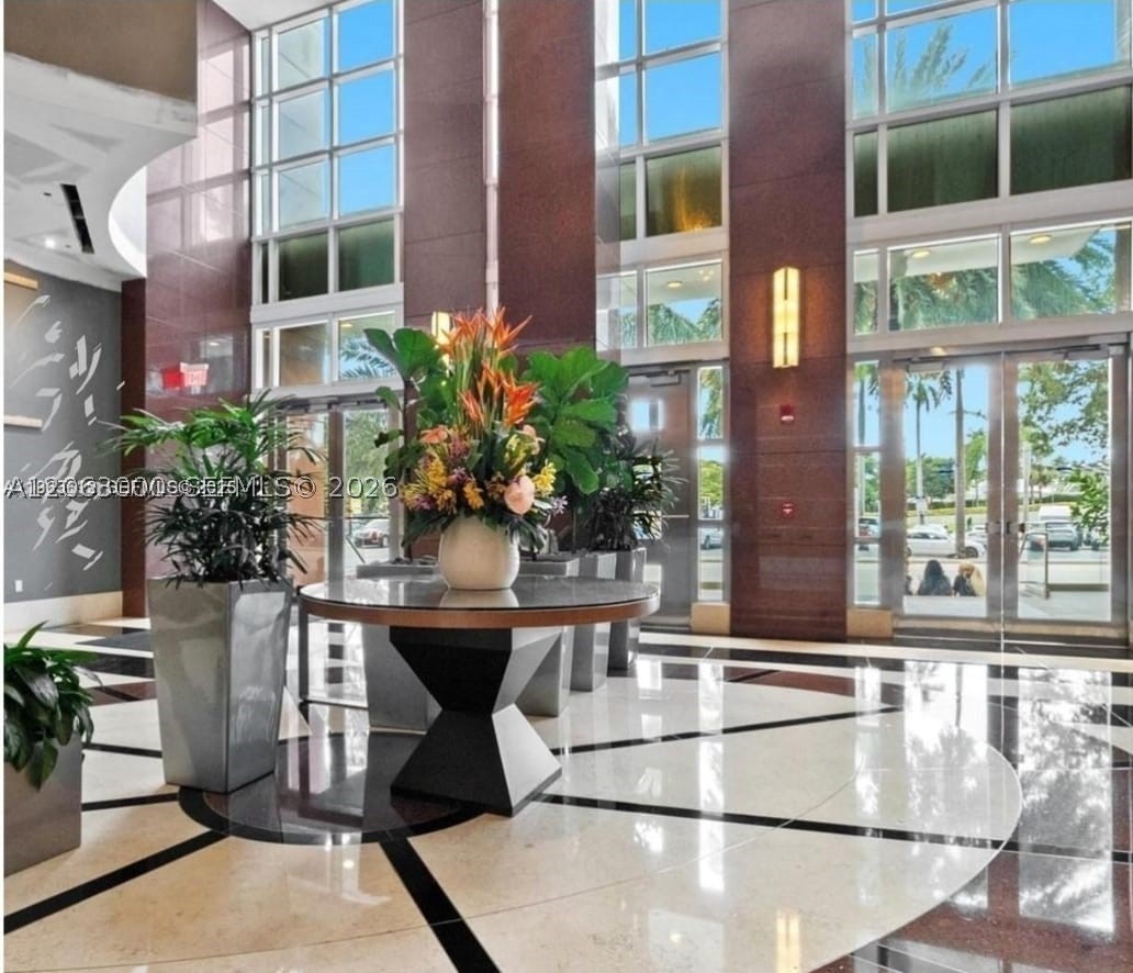 244 Biscayne Blvd #440, Miami FL 33132
