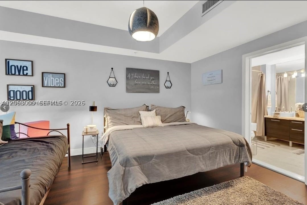 244 Biscayne Blvd #440, Miami FL 33132