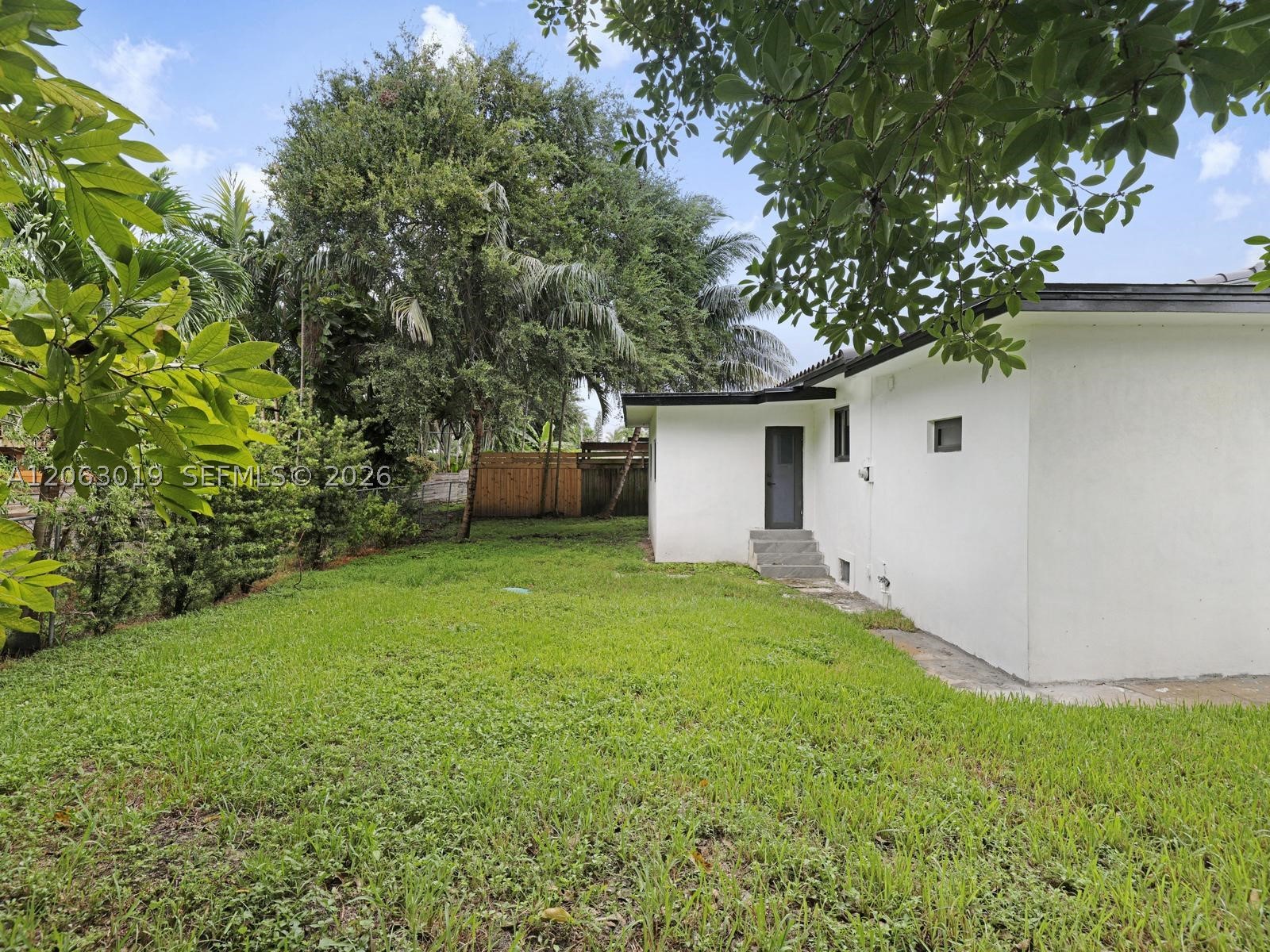 8635 N Miami Ave, El Portal FL 33150