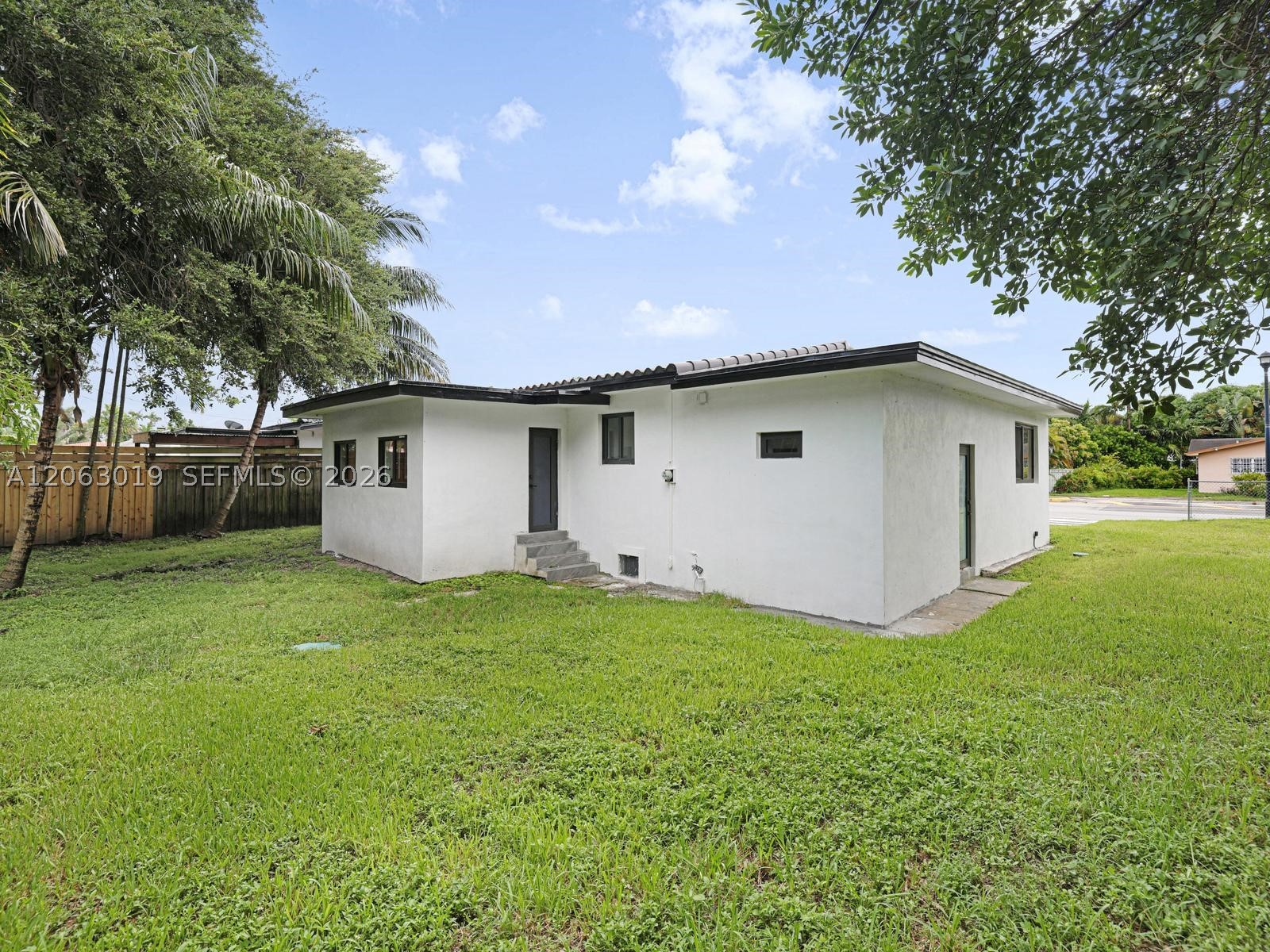 8635 N Miami Ave, El Portal FL 33150