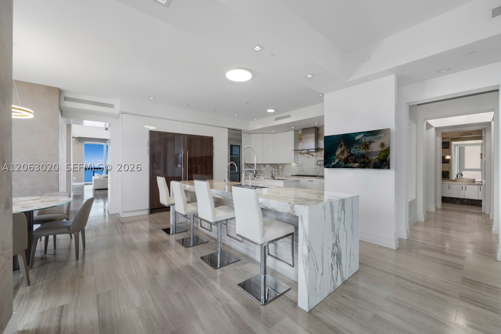 17749 Collins Ave #601, Sunny Isles Beach FL 33160