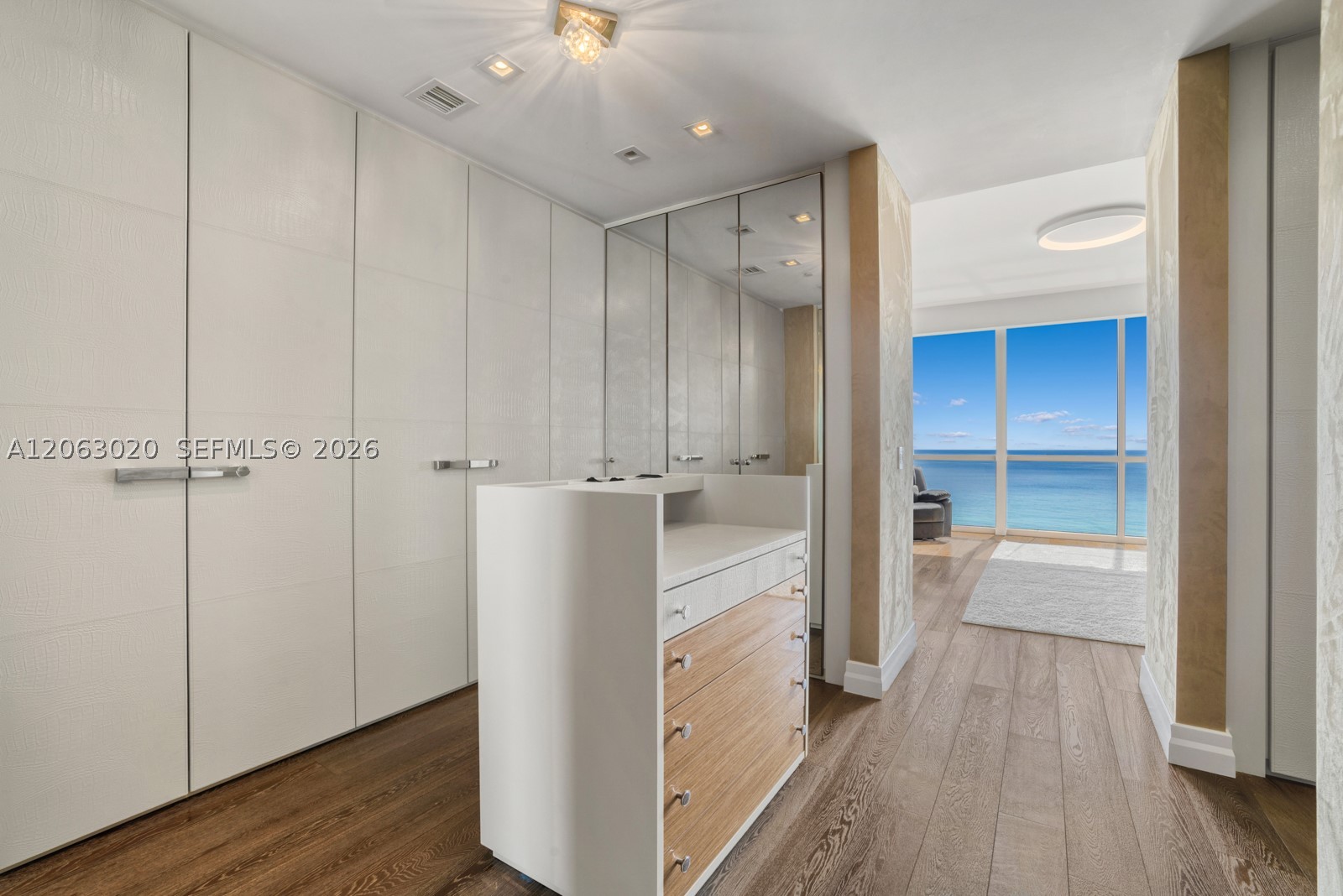 17749 Collins Ave #601, Sunny Isles Beach FL 33160