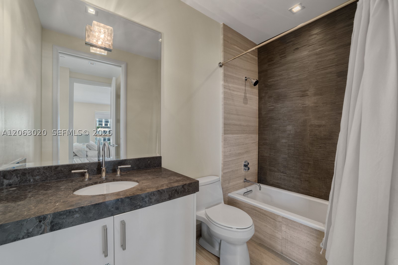 17749 Collins Ave #601, Sunny Isles Beach FL 33160
