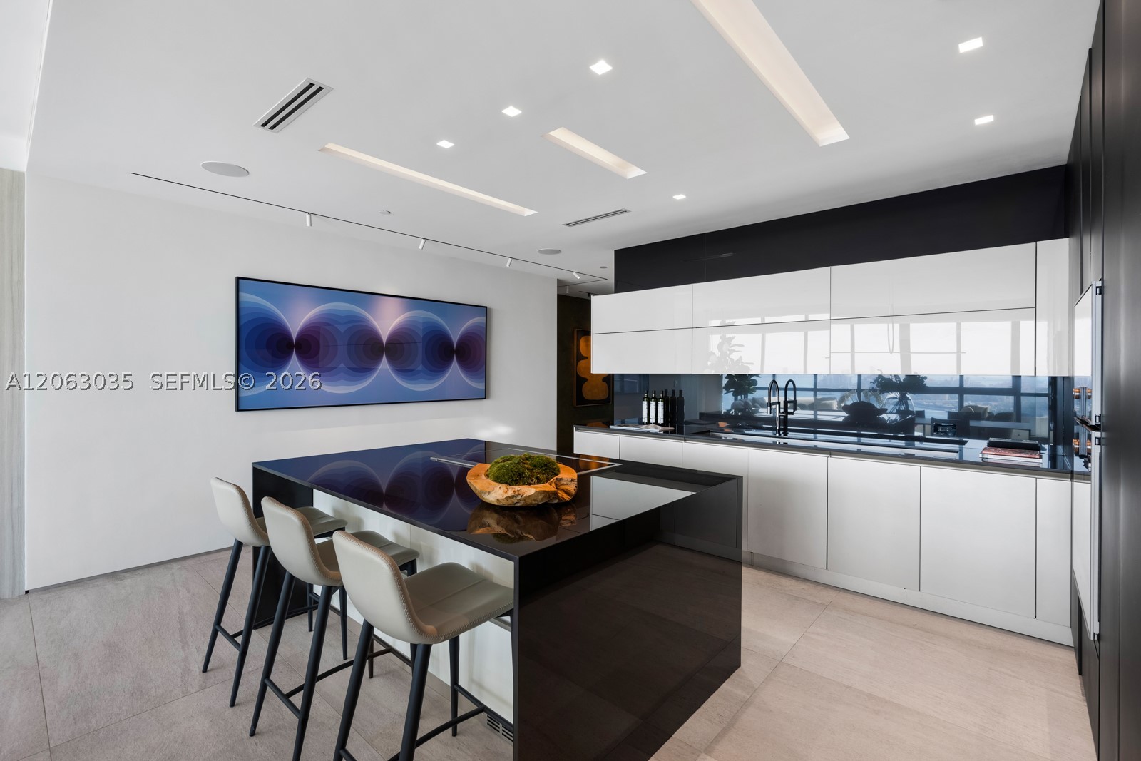 100 S Pointe Dr #1201/1202, Miami Beach FL 33139