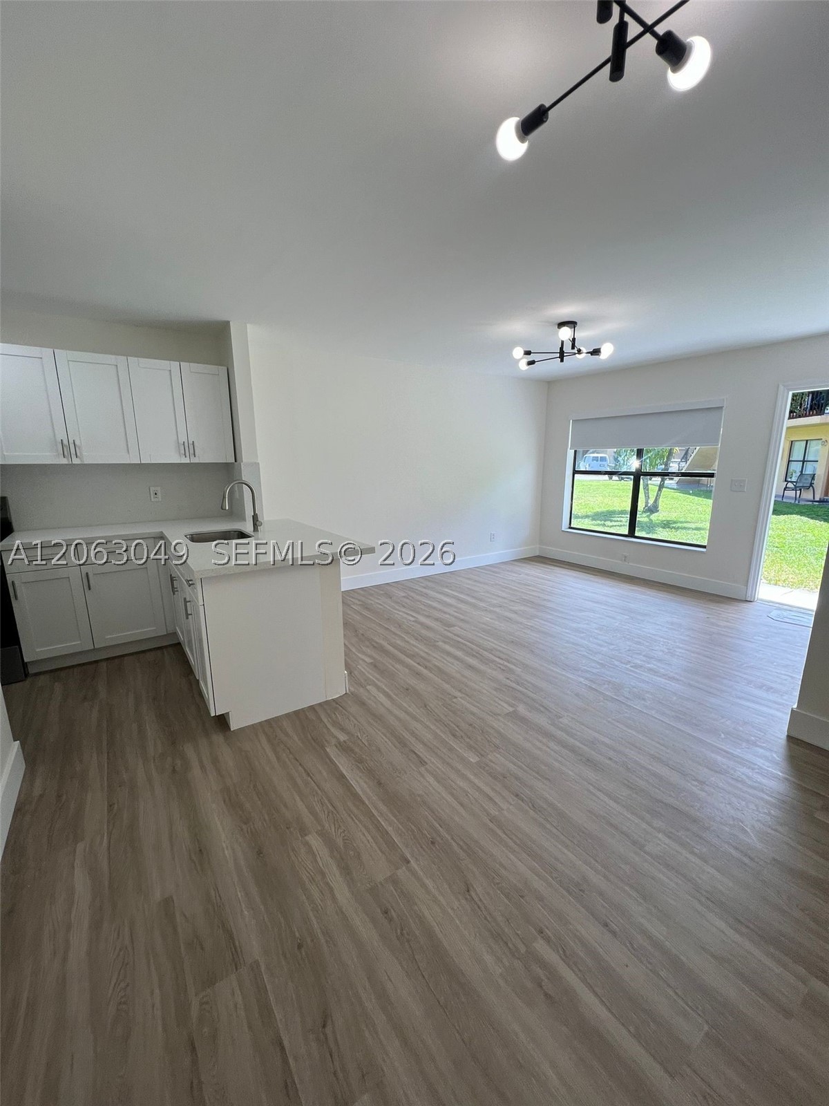 2685 W 66th St #12-20, Hialeah FL 33016