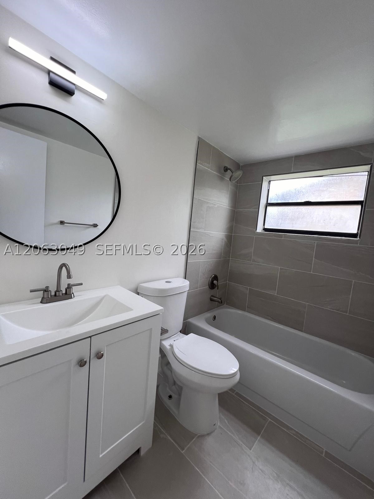 2685 W 66th St #12-20, Hialeah FL 33016