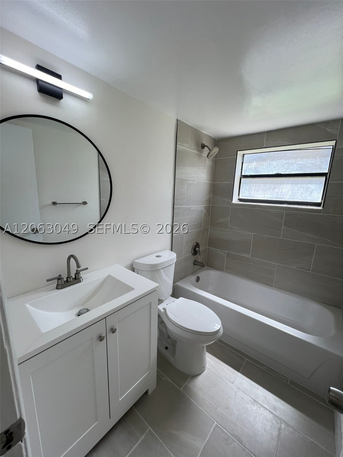 2685 W 66th St #12-20, Hialeah FL 33016