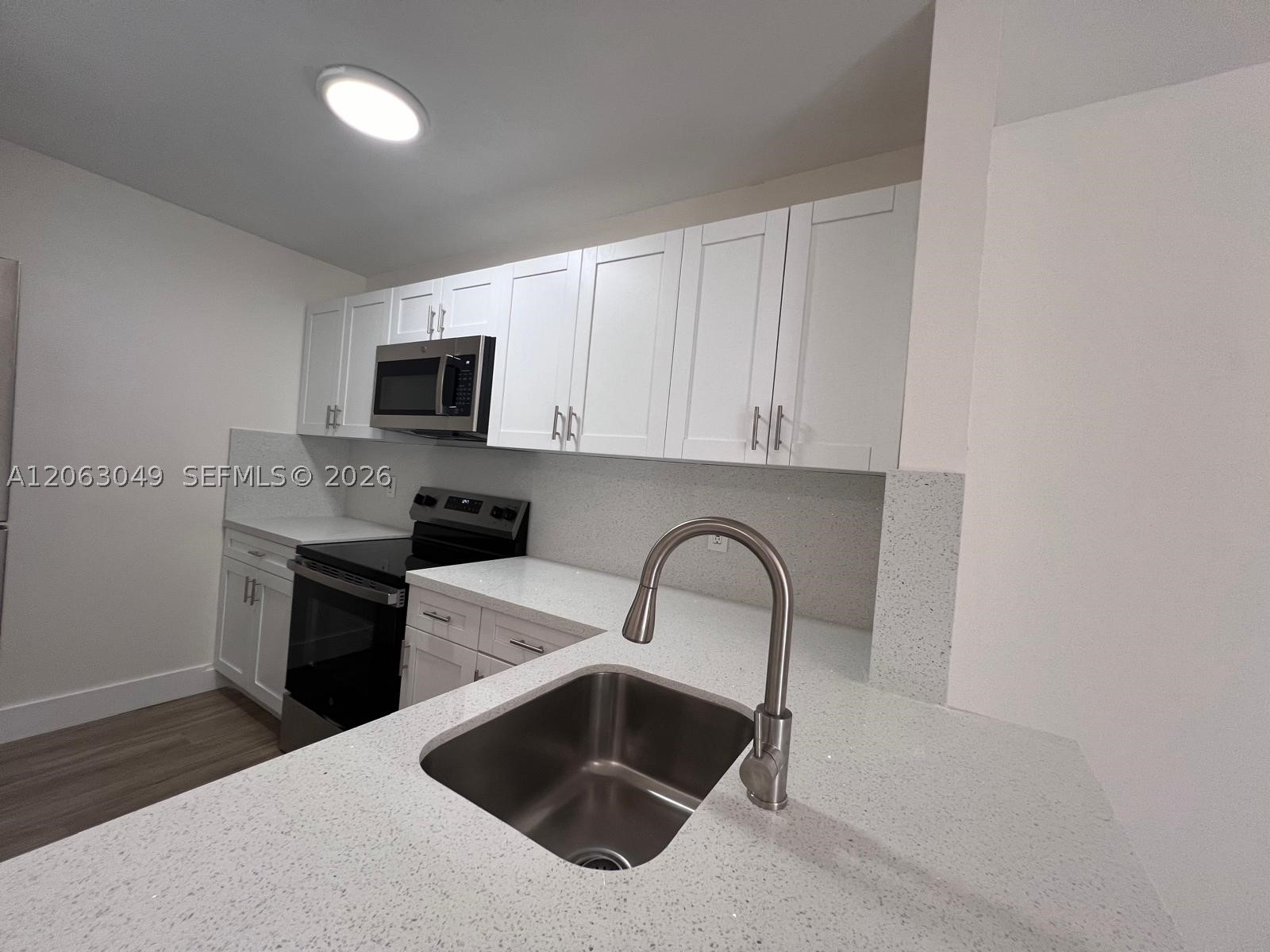 2685 W 66th St #12-20, Hialeah FL 33016