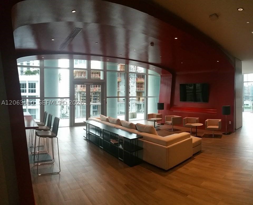 1100 S MIAMI AV #3902, Miami FL 33130