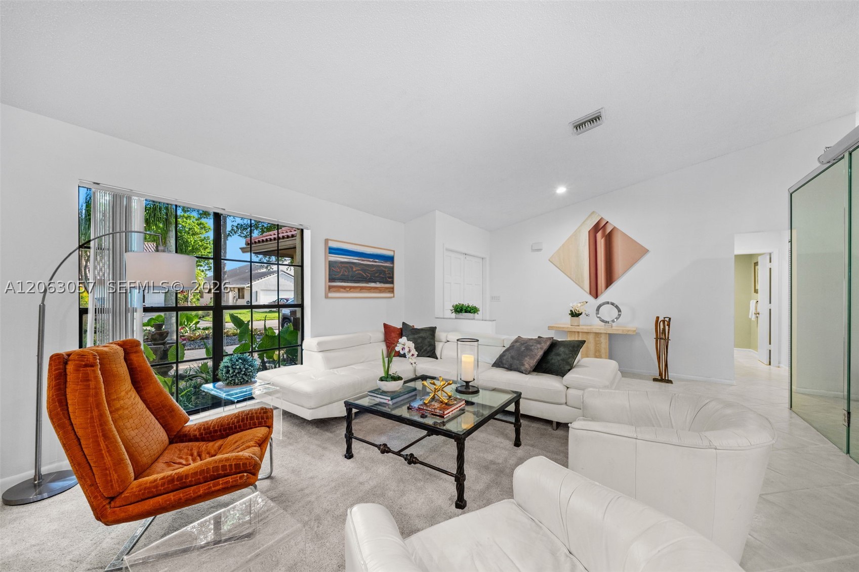 8308 NW 74th St, Tamarac FL 33321