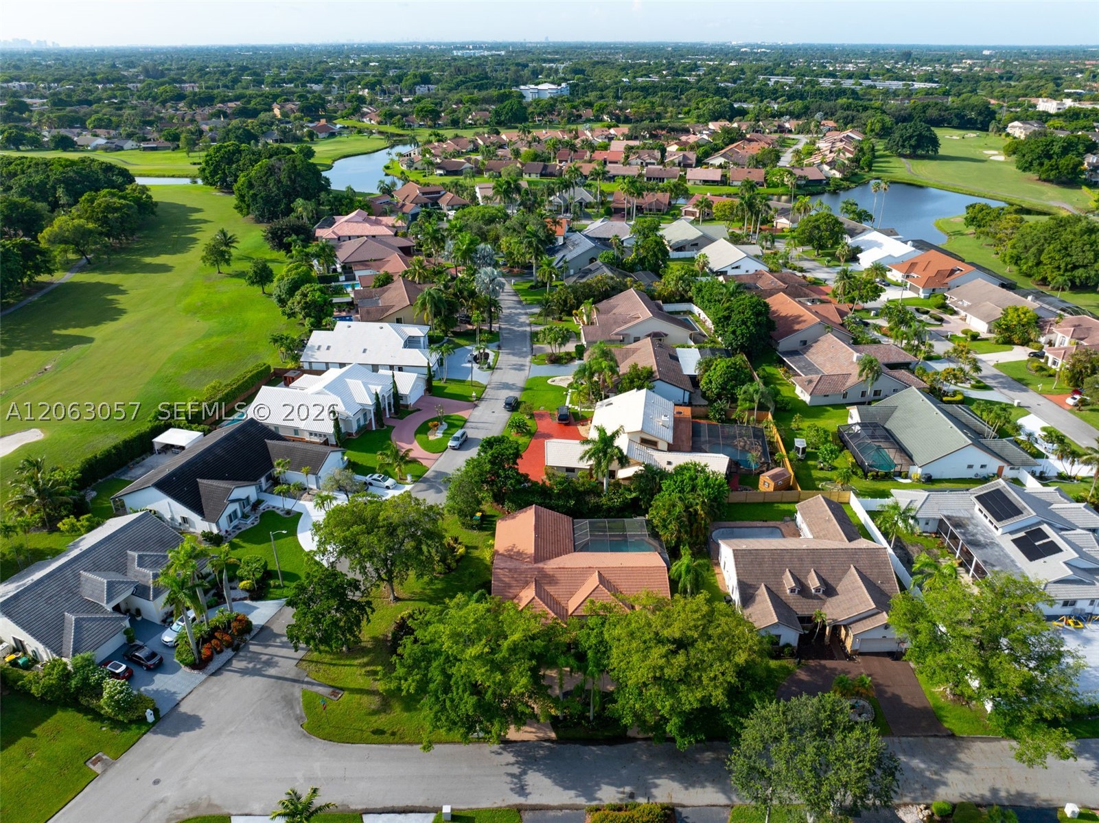 8308 NW 74th St, Tamarac FL 33321