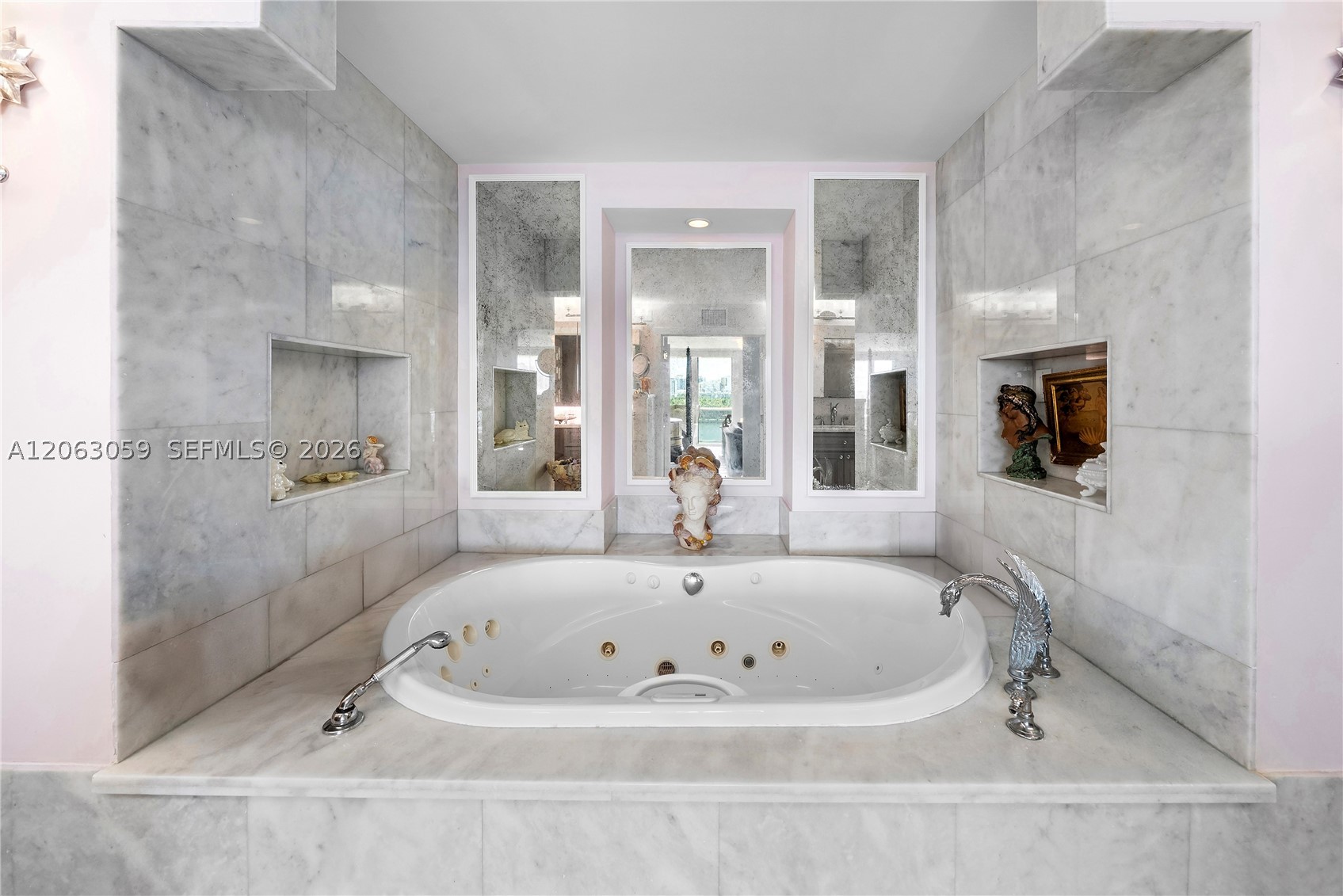 900 Bay Dr #702/704, Miami Beach FL 33141