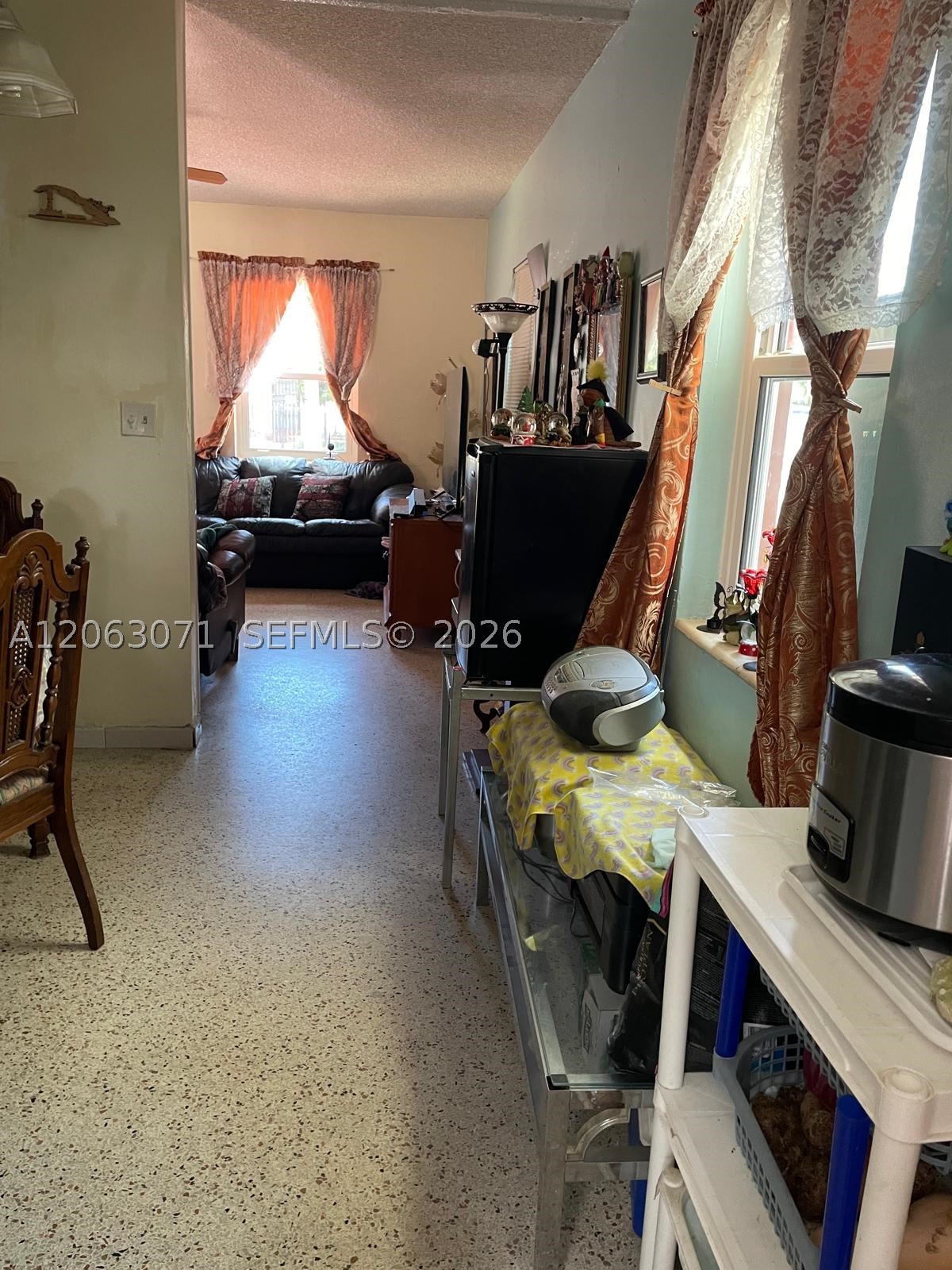 1085 NW 26th St, Miami FL 33127
