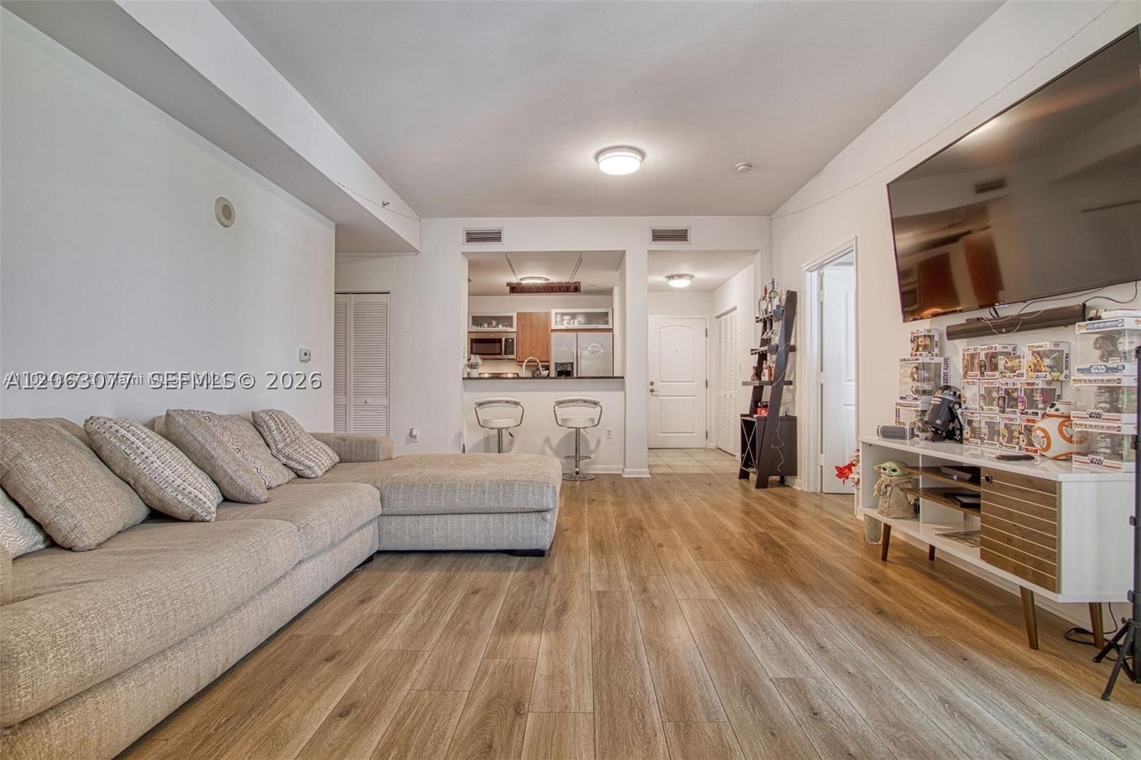 7355 SW 89th St #425N, Miami FL 33156